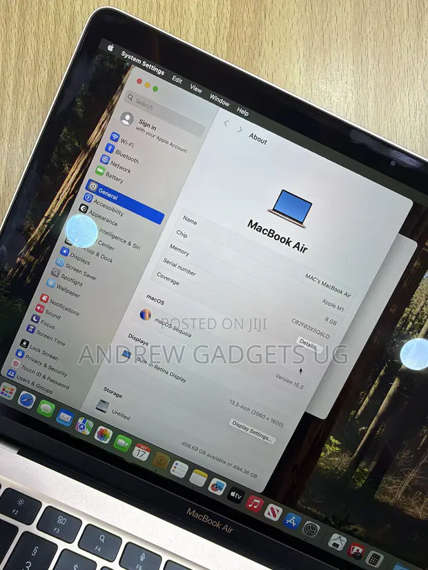 Apple MacBook Air 2020 M1, 8GB RAM, 512GB SSD - 1