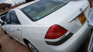 Toyota Mark II Grande 2002