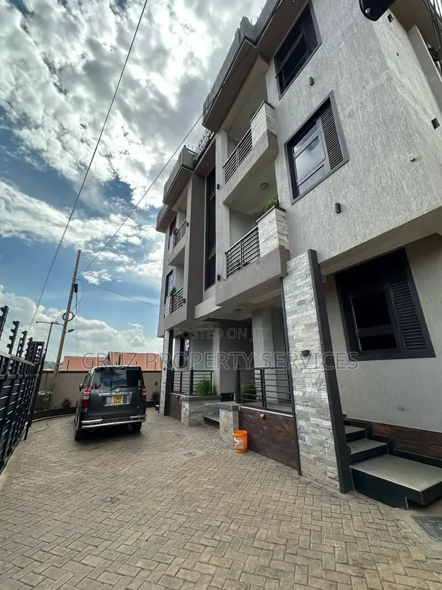 Nansana Furnished 1-Bedroom Apartment with Sitting Room - 1