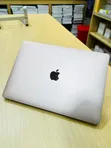 Apple MacBook Air 13" Intel Core i3 8GB RAM 256GB SSD - 5