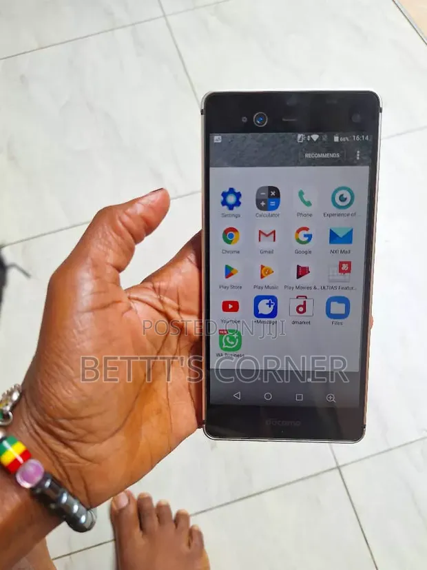Used Domoco Mobile Phone 32GB Gray - 1