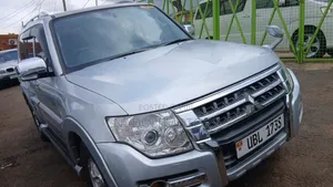 Mitsubishi Pajero 2008 Silver