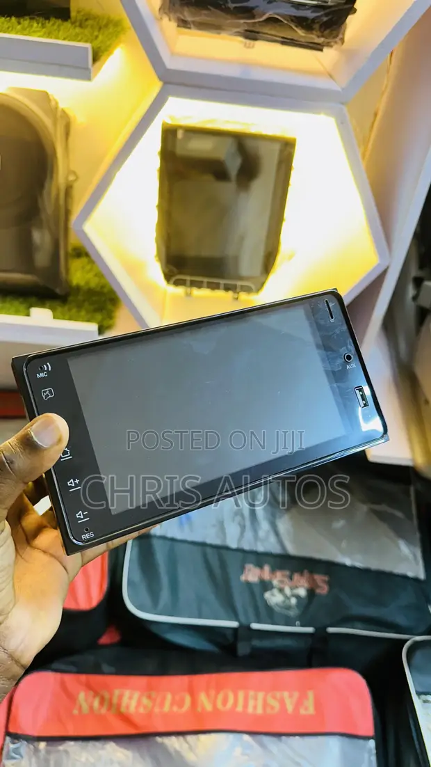 Car MP5 Player Touchscreen - Low Budget - 1