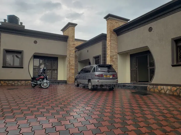 1 Bedroom Duplex for Rent in Cruz Property, Rubaga - 1