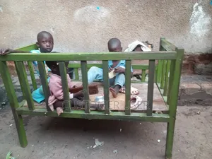 Durable Wooden Crib - Green