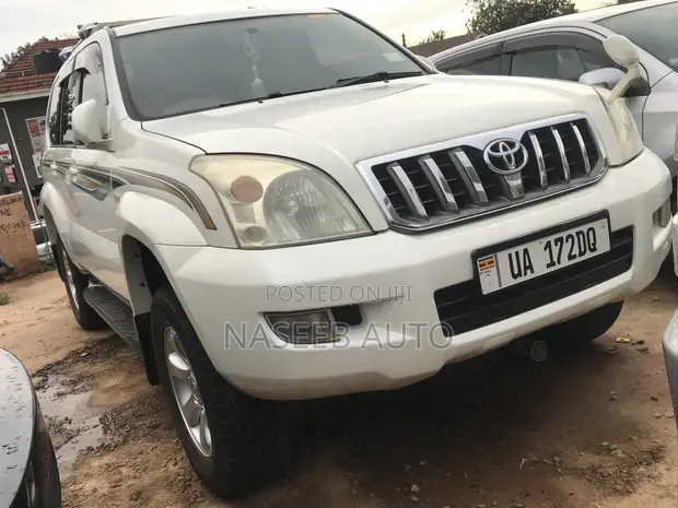 Toyota Land Cruiser Prado 2009 White - 1