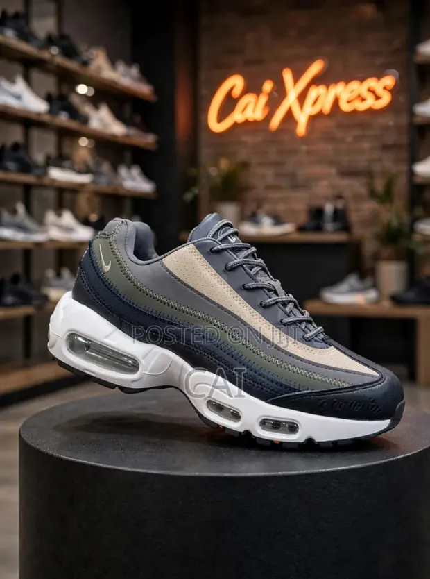 Nike Air Max 95 "Smoke Grey" - 1
