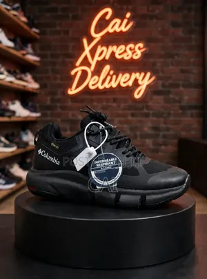 Columbia Black Sneakers
