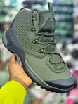Under Armour, CAT, North Face, Lowfi Boots - 5