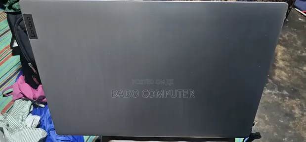 Lenovo Ideapad 3-14IIL05 Laptop: Intel Core i3, 4GB RAM, 256GB SSD - 1
