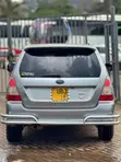 Subaru Forester 2006 Silver - 2