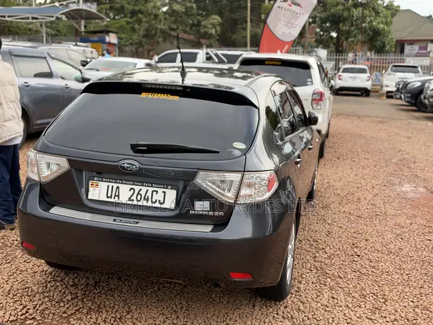 Subaru Impreza 2010 Black - 1