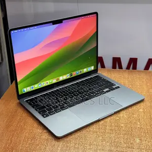 Apple MacBook Air 2022 M2 1TB SSD 16GB RAM