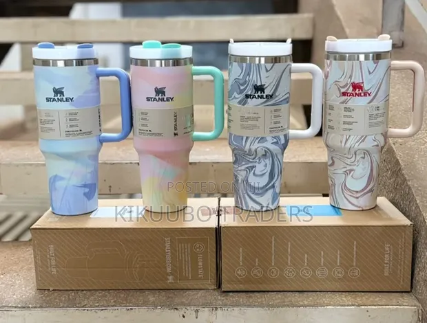 Stanley Quencher H2.0 FlowState Tumblers (40 Oz) - 1