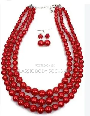Elegant Red Pearl Necklace and Earrings Set