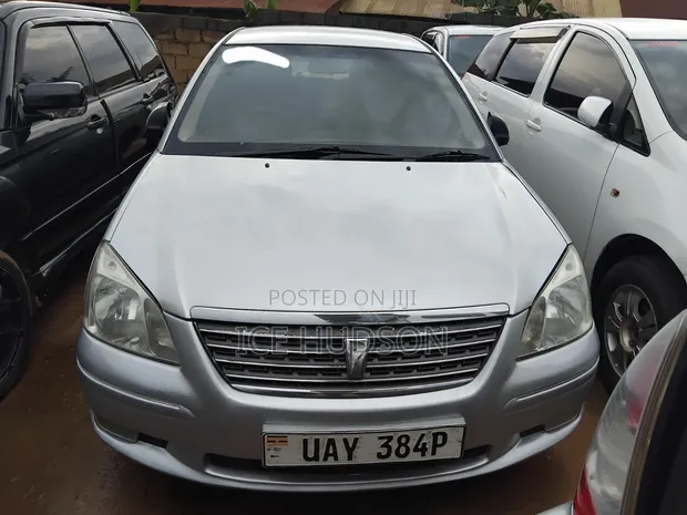 Toyota Premio 2004 Silver - 1