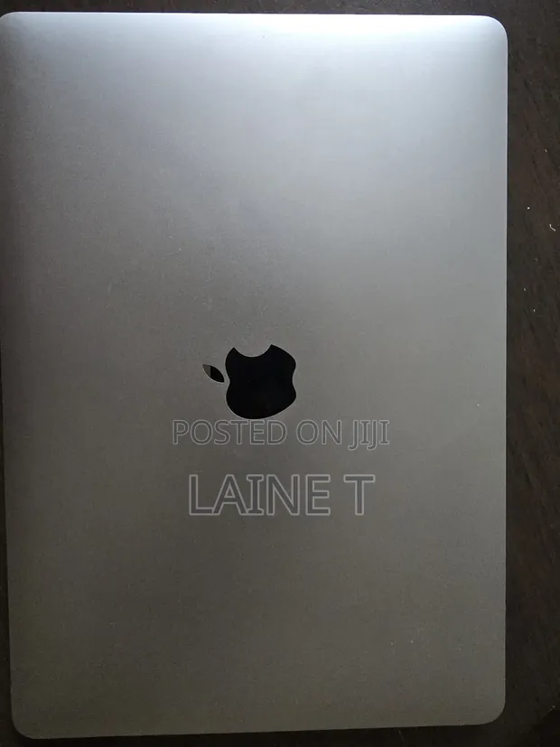 Apple MacBook Air M1 (2020) 8GB RAM 256GB SSD - 1
