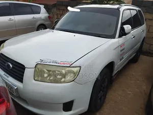 Subaru Forester 2005 White