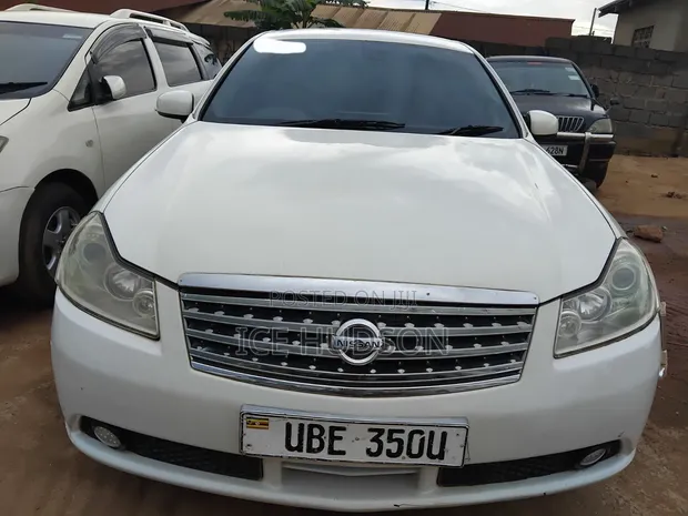 Nissan Fuga 2005 White - 1