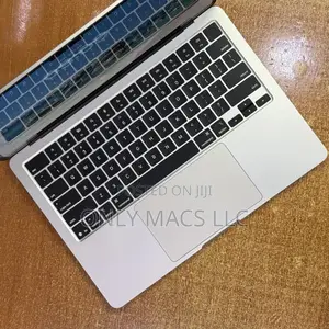 Apple MacBook Air 2025 M4 16GB RAM 256GB SSD