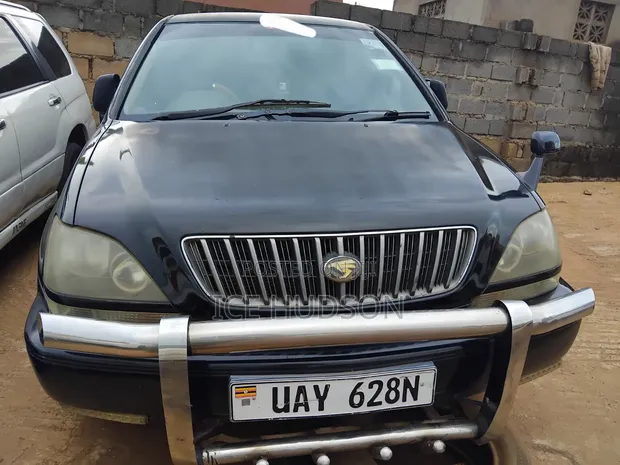 Toyota Harrier 2002 Black - 1