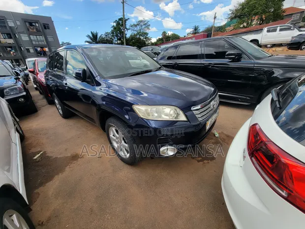 Toyota Vanguard 2009 Blue - 1