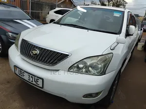 Toyota Harrier 2007 White