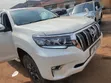 Toyota Land Cruiser Prado 2016 White - 4