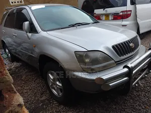 Toyota Harrier 1999 Silver