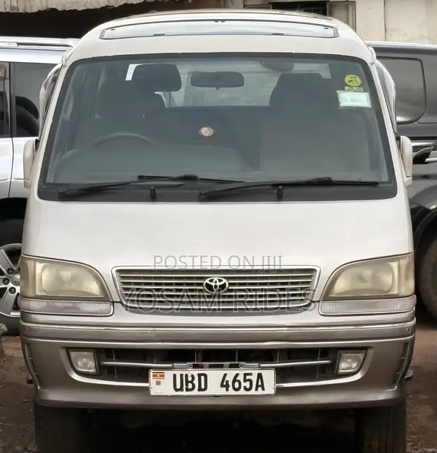 Toyota HiAce Super Custom 2002 - 1