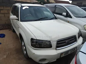 Subaru Forester 2005 Off-White