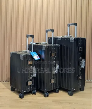 Black Hardshell Ribbed Aluminum-Frame Travel Suitcases