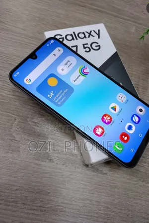 New Samsung Galaxy A17 5G 256GB Black