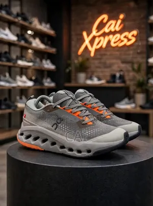 On Cloudsurfer Trail 2 Shoes - Eclipse/Cinder