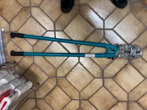 Total Bolt Cutter 30-Inch