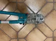 Total Bolt Cutter 30-Inch - 3