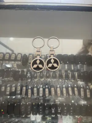 Mitsubishi Car Key Holder