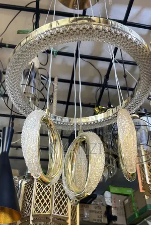 Chandelier with Day and Warm Light