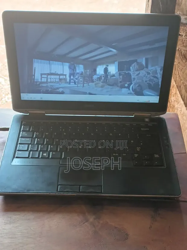 Dell Latitude E6330 Laptop - Intel Core i3, 4GB RAM, 160GB HDD - 1
