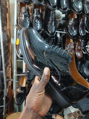 Original Nike Boots - Men's Size 40-44