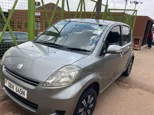 Toyota Passo 2005 Gray