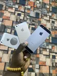 Apple iPhone SE 32GB White - 2