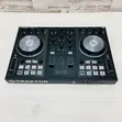 Traktor S2 DJ Controller - 1