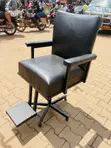 Brand New Rotating Barber Chair - 2