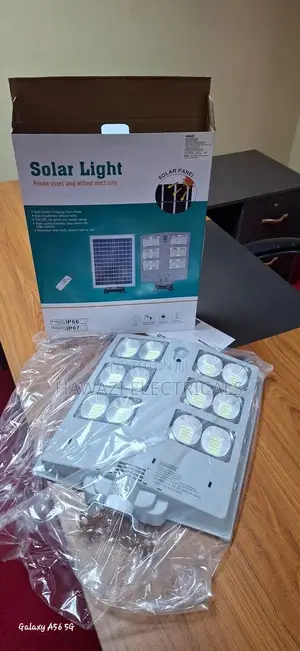 1000W Solar Street Light with Inbuilt Panel