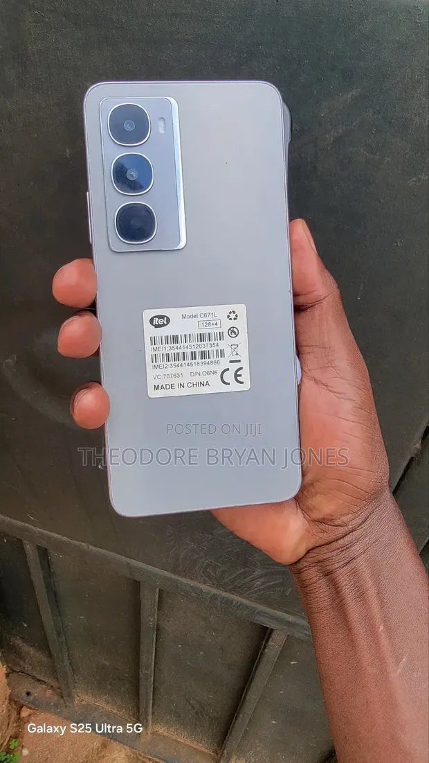 New Itel City 100 128GB Silver - 1