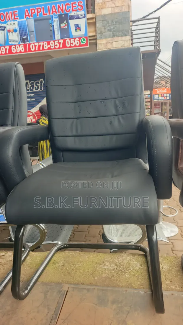 Short Back Guest Chair - Brand New - 1