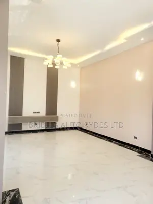 4 Bedroom Bungalow for Sale in Ssisa