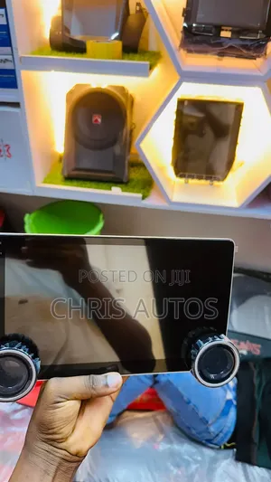 Universal Dual Knob Android Car Screen with YouTube & Internet