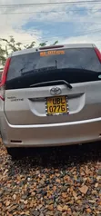 Toyota Passo Sette 1.5 AWD 2010 Silver - 1